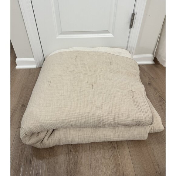 PARACHUTE Organic Cloud Cotton Quilt in Natural And Ivory Size Full/Queen - Picture 4 of 10